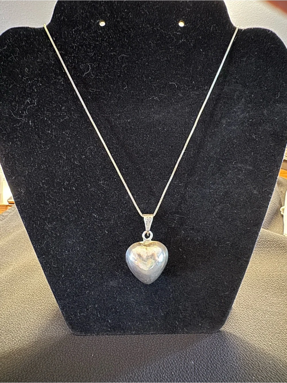 Vintage Mexico 925 Sterling Silver Puffy Jingle Heart Pendant Necklace